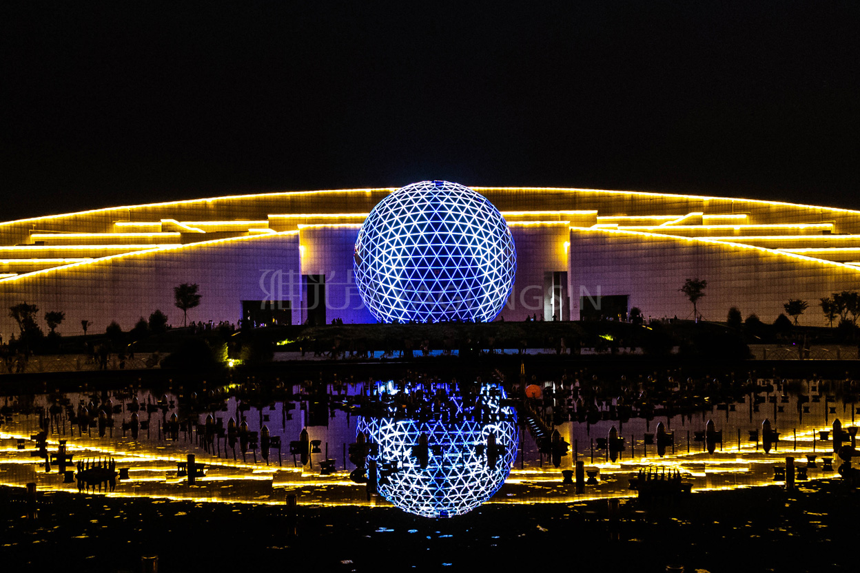 濟(jì)陽文體中心玻璃幕球-雅光晟案例